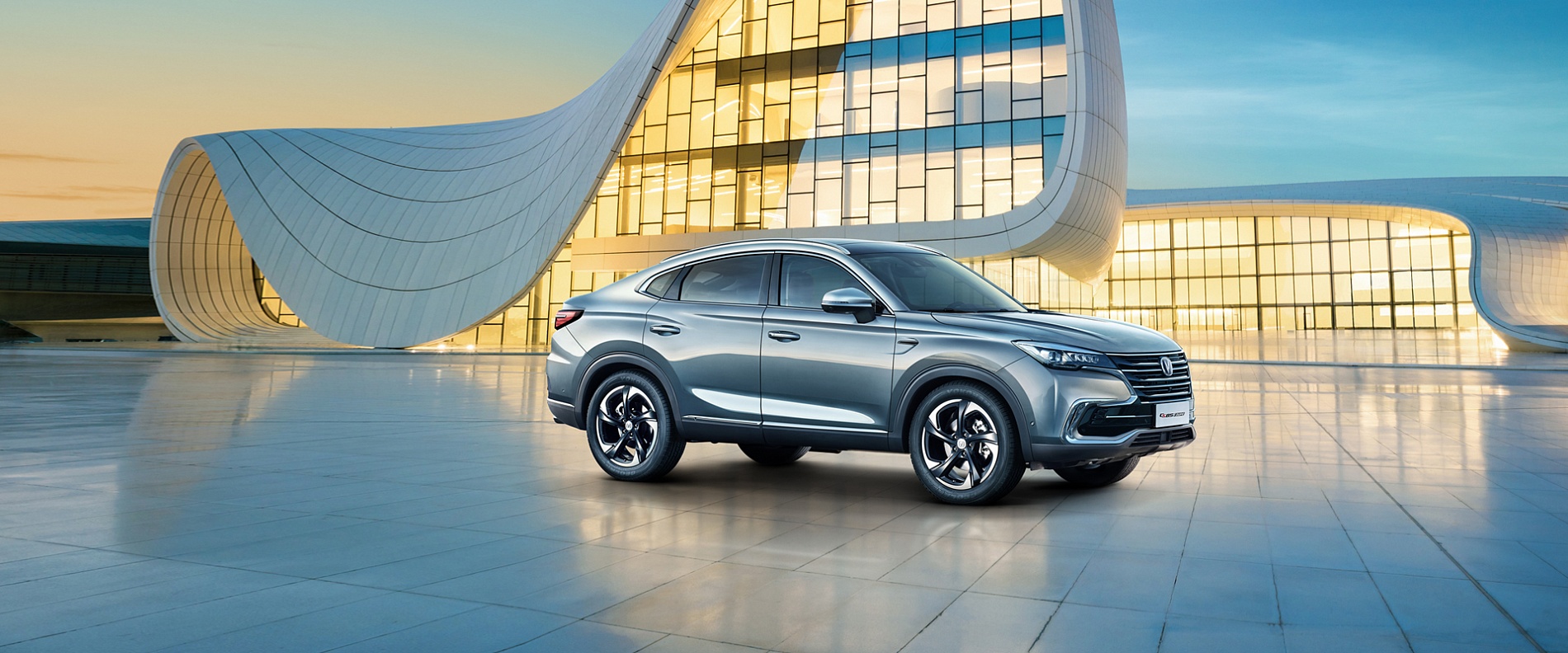 Многоцелевой компакт-кроссовер